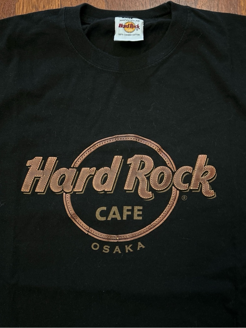 Hard Rock Cafe Osaka Japan Tshirt Stitched Logo Black Size Large